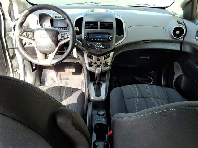 2013 Chevrolet Sonic LT Auto:R8238MA