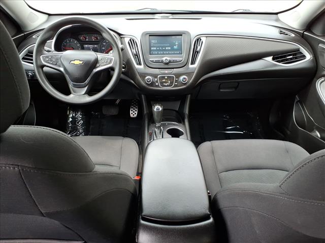 2017 Chevrolet Malibu LS:R8251M