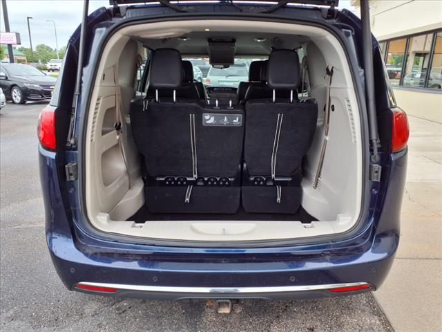 2017 Chrysler Pacifica Touring
