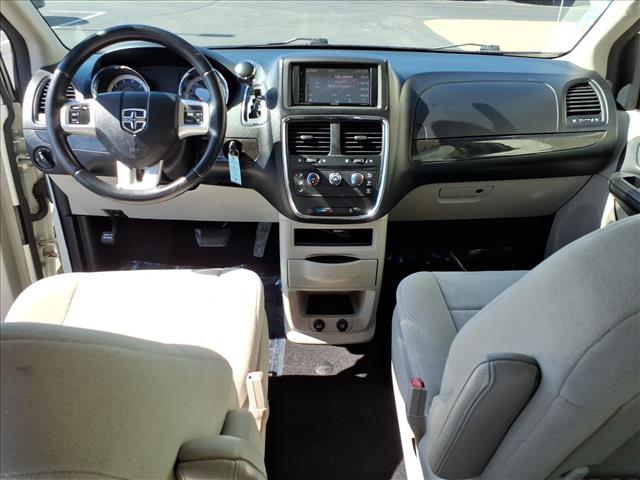 2012 Dodge Grand Caravan American Value Package:R8451R