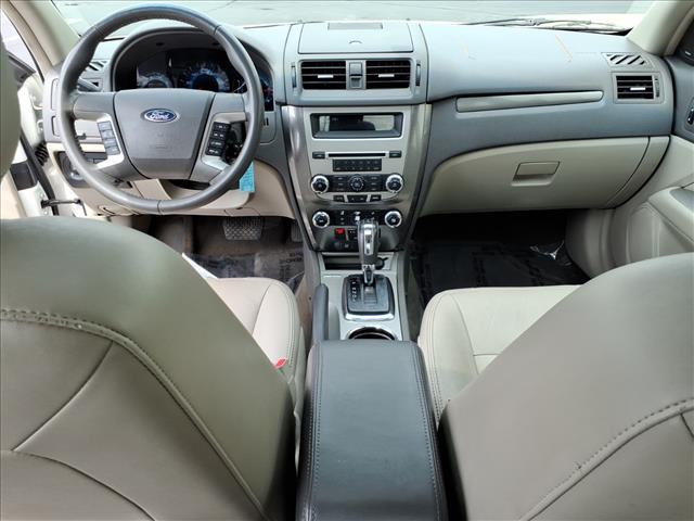 2012 Ford Fusion SEL:R8405M