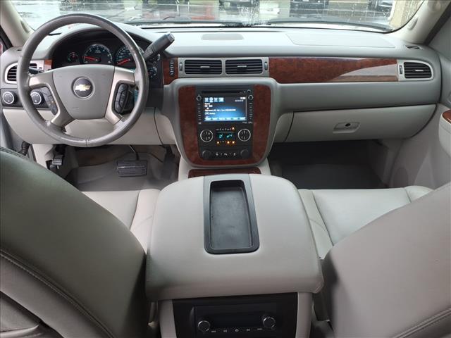 2013 Chevrolet Avalanche LTZ Black Diamond:R8343M