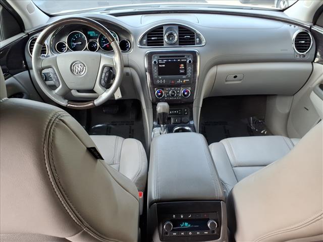 2015 Buick Enclave Premium:R8202C