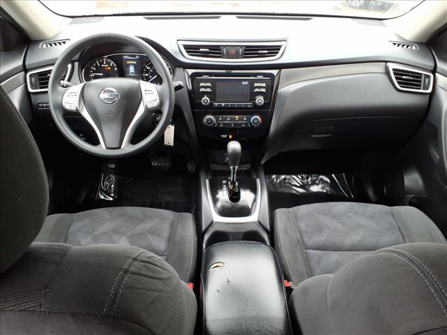 2015 Nissan Rogue S:R8286C