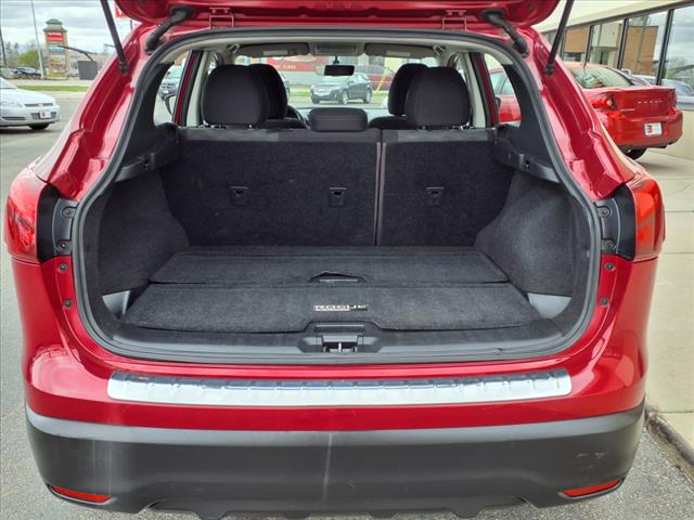 2017 Nissan Rogue Sport SV