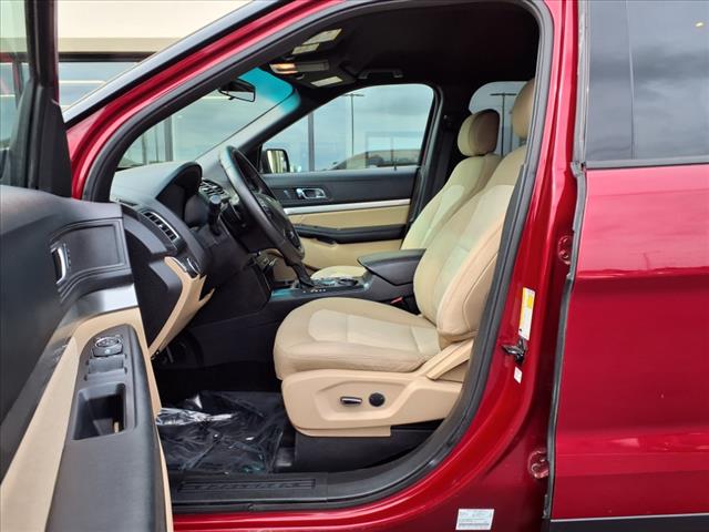 2016 Ford Explorer Base