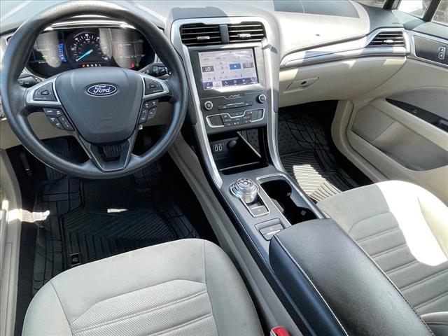 2020 Ford Fusion Hybrid SE