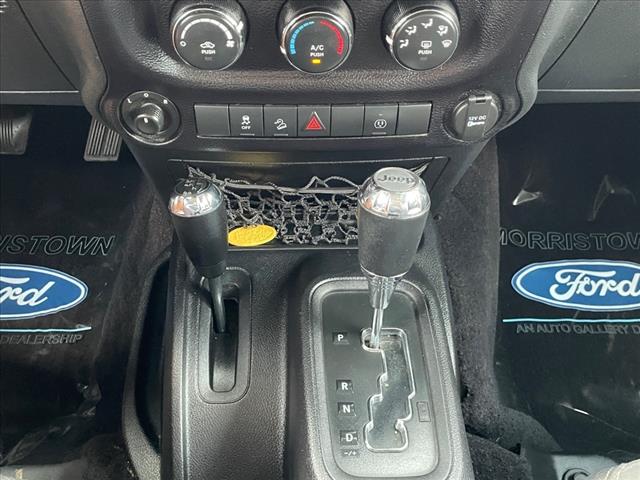 2016 Jeep Wrangler Unlimited Unlimited Sahara