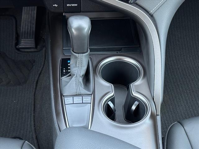 2022 Toyota Camry SE Nightshade