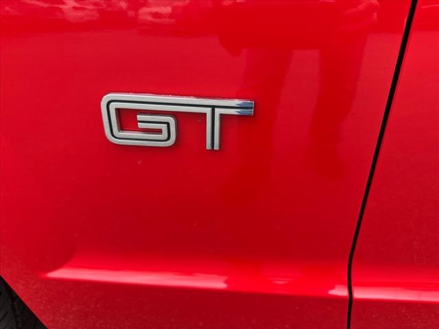 2006 Ford Mustang GT Deluxe