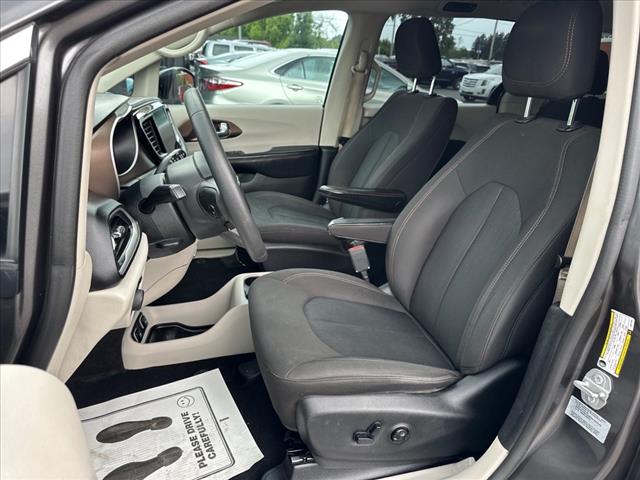 2017 Chrysler Pacifica Touring