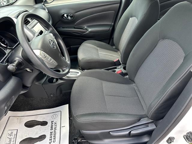 2019 Nissan Versa SV