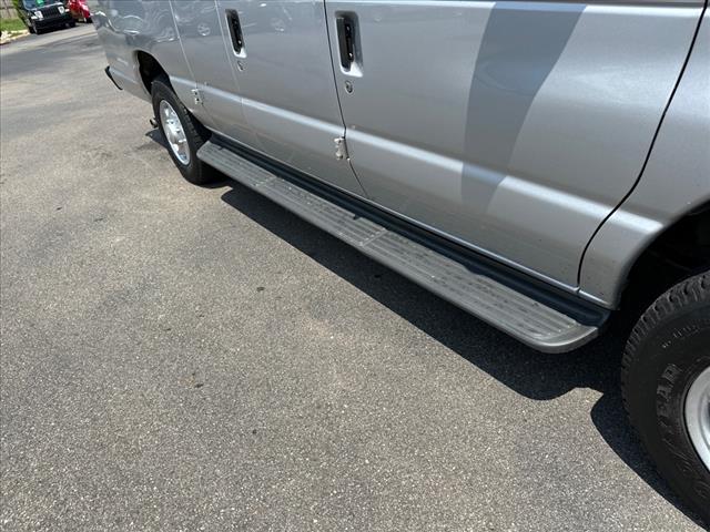 2014 Ford E-Series E-350 SD XL