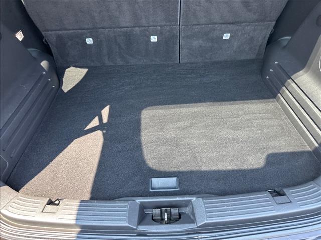 2015 Lincoln MKX Base