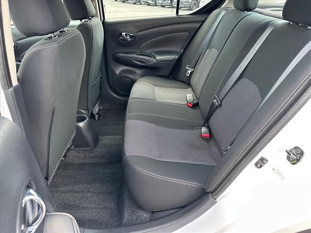 2019 Nissan Versa SV