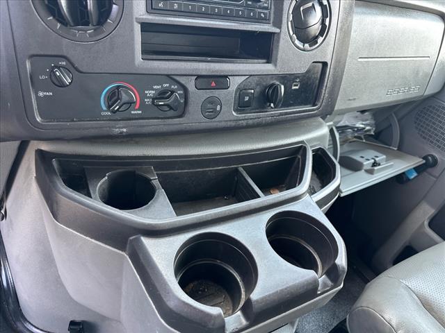 2021 Ford E-Series E-450 Cutaway DRW 176 WB