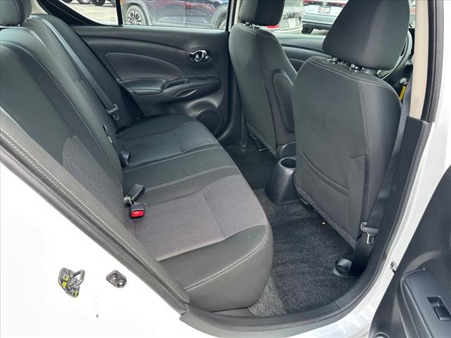 2019 Nissan Versa SV