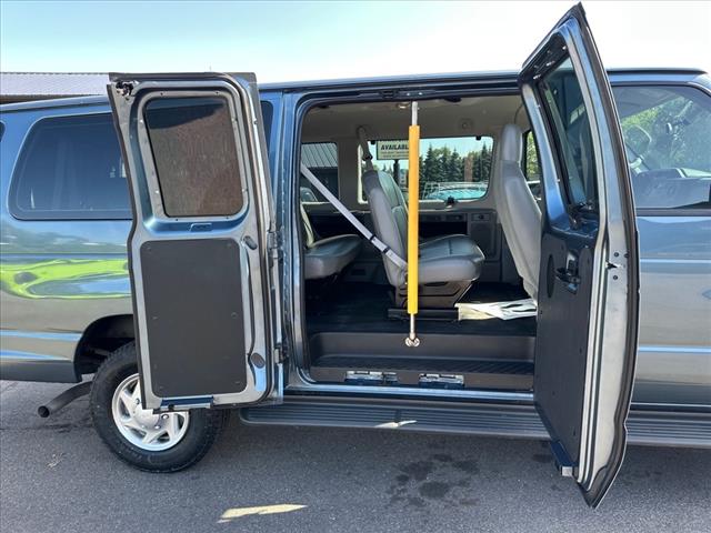 2014 Ford E-Series E-350 SD XL