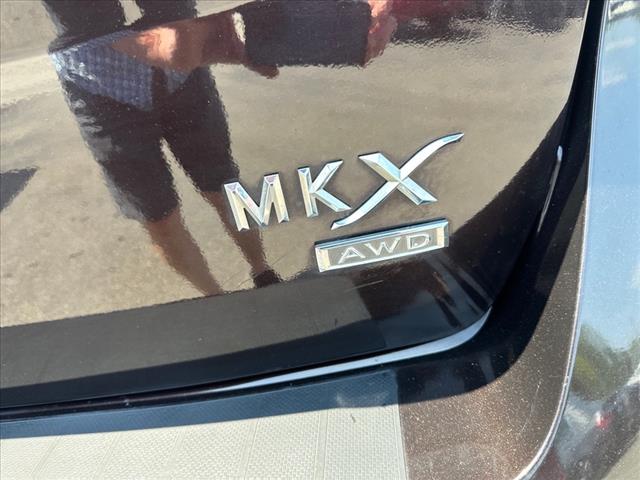 2015 Lincoln MKX Base