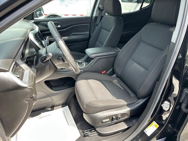 2022 GMC Acadia SLE