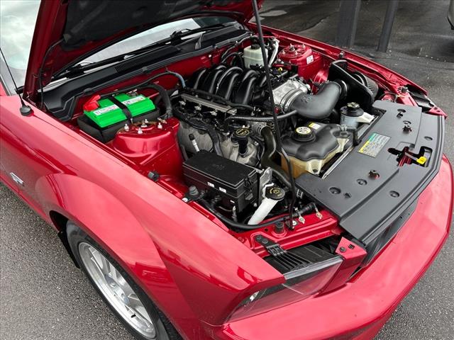 2006 Ford Mustang GT Deluxe
