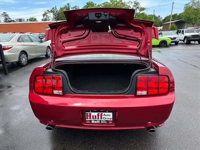 2006 Ford Mustang GT Deluxe