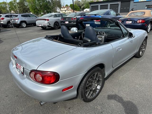 2004 Mazda MX-5 Miata LS