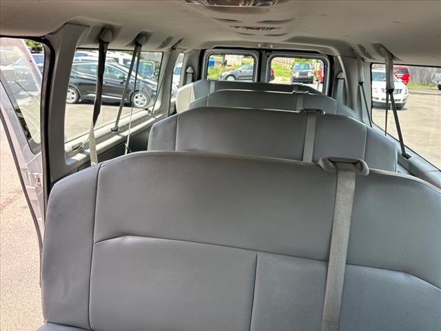 2014 Ford E-Series E-350 SD XL