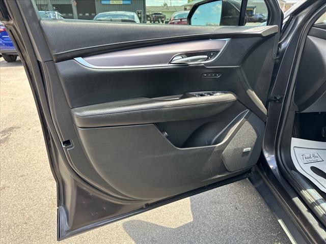 2017 Cadillac XT5 Luxury