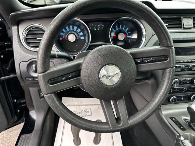 2012 Ford Mustang V6