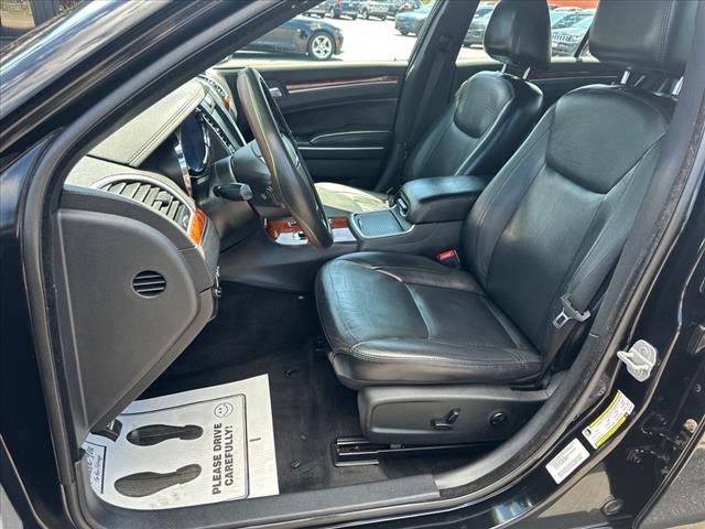 2013 Chrysler 300 Base