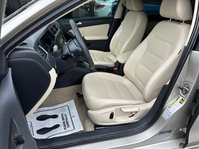 2014 Volkswagen Jetta SE