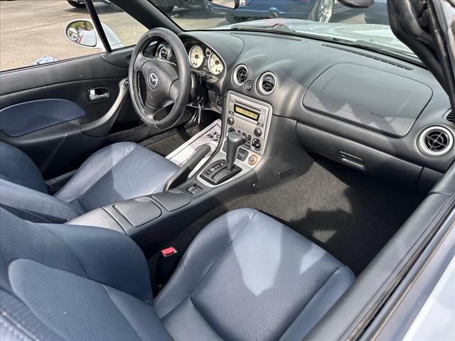 2004 Mazda MX-5 Miata LS