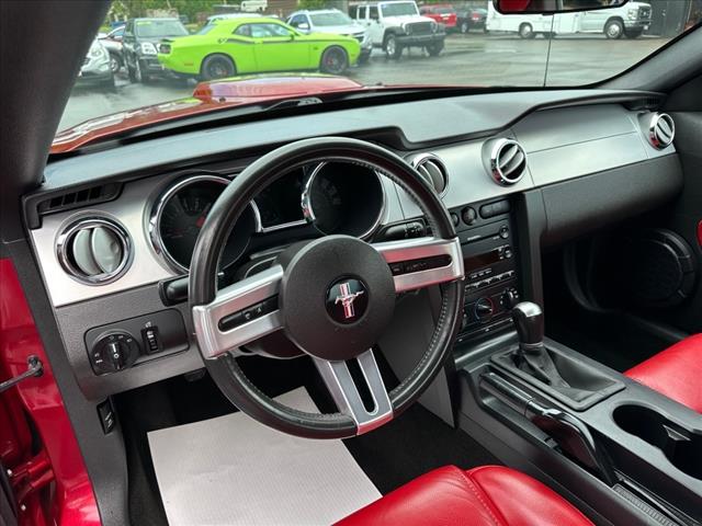 2006 Ford Mustang GT Deluxe
