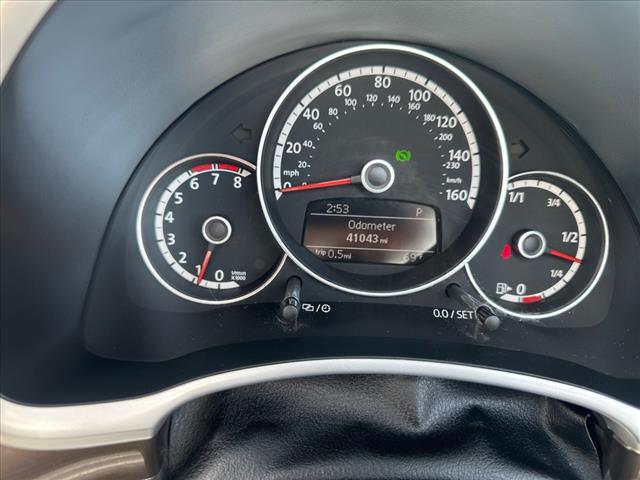 2013 Volkswagen Beetle Convertible 2.5L