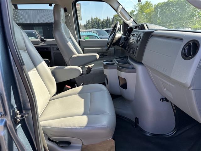 2014 Ford E-Series E-350 SD XL