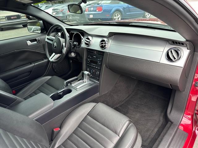 2006 Ford Mustang GT Deluxe