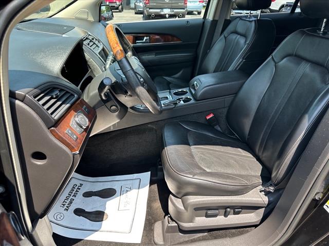 2015 Lincoln MKX Base