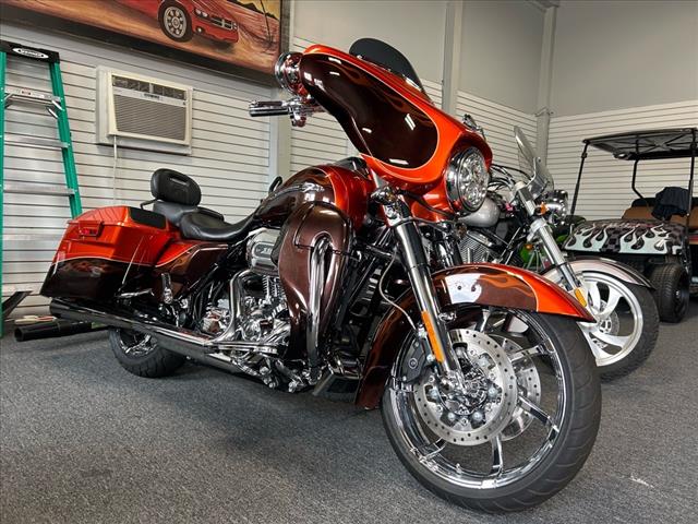 2012 Harley-Davidson FLHX Soaring Eagle