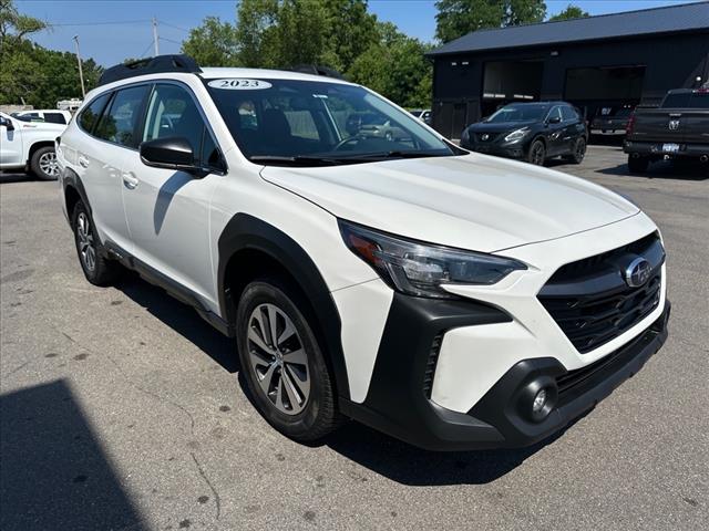 2023 Subaru Outback Base
