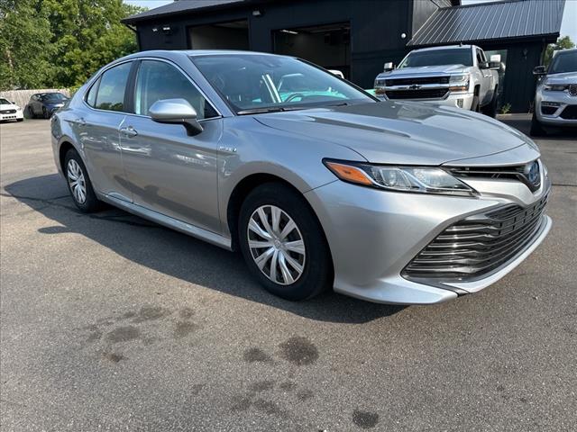 2019 Toyota Camry Hybrid LE