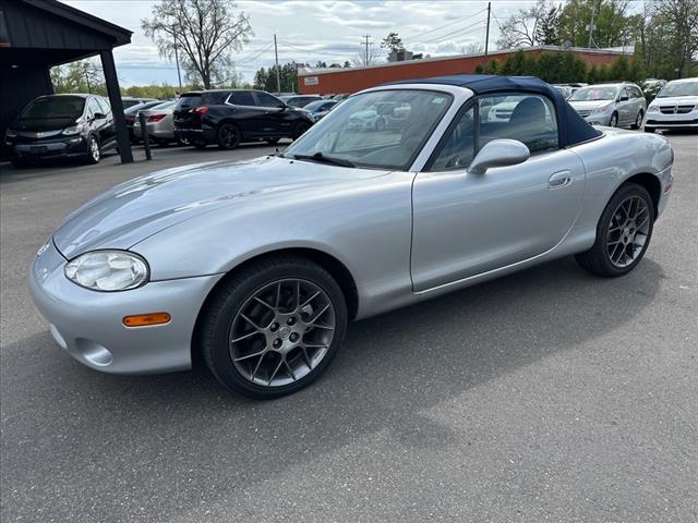 2004 Mazda MX-5 Miata LS