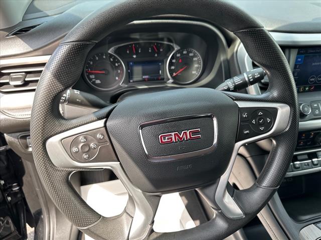 2022 GMC Acadia SLE