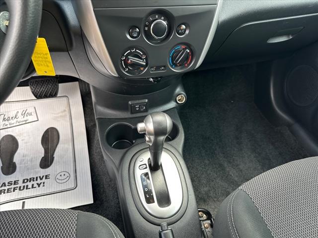2019 Nissan Versa SV