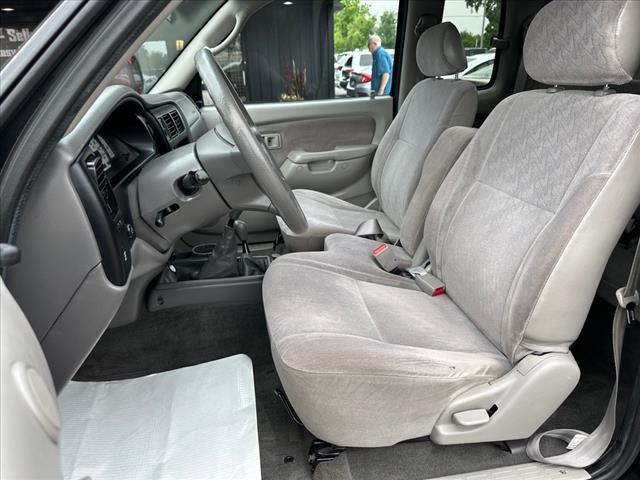 2001 Toyota Tacoma Base