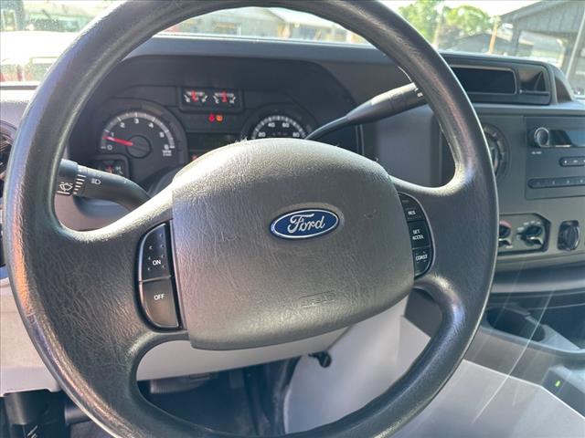 2014 Ford E-Series E-350 SD XL