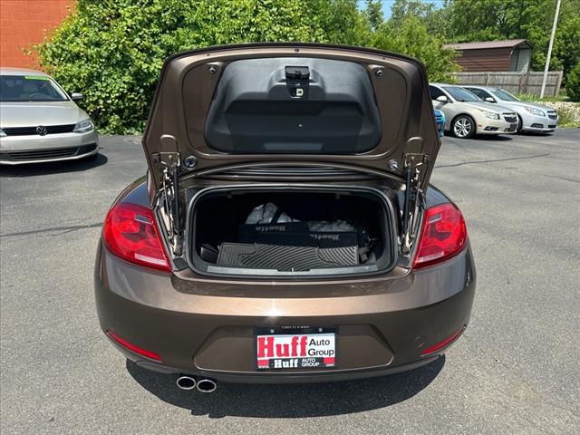 2013 Volkswagen Beetle Convertible 2.5L