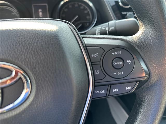 2019 Toyota Camry Hybrid LE