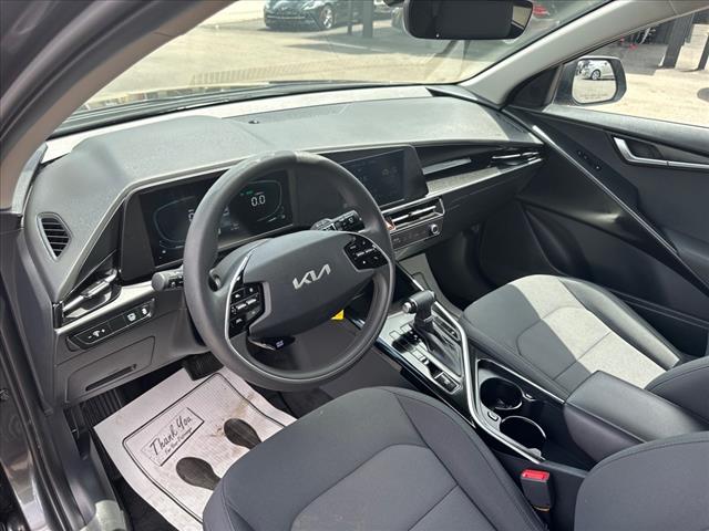 2024 Kia Niro LX