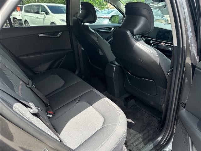 2024 Kia Niro LX